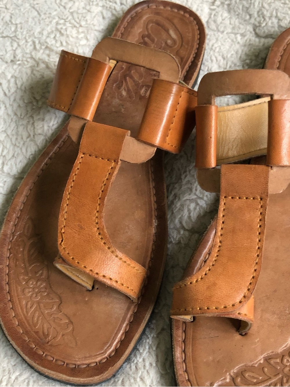 Boho Cuba Stamped Tan Leather Toe-Loop Slide Sandals Size 39 - Picture 2 of 11